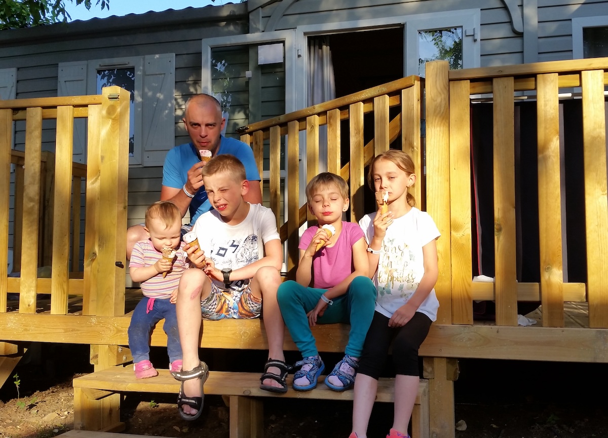 Majówka nad Jeziorem Garda – Eurocamp w Peschiera del Garda Majówka nad Jeziorem Garda – Eurocamp w Peschiera del Garda